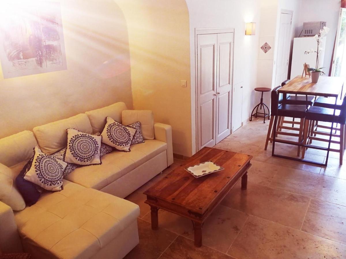 סייה Bastide Provencale Les Muriers D'Engaspaty מראה חיצוני תמונה