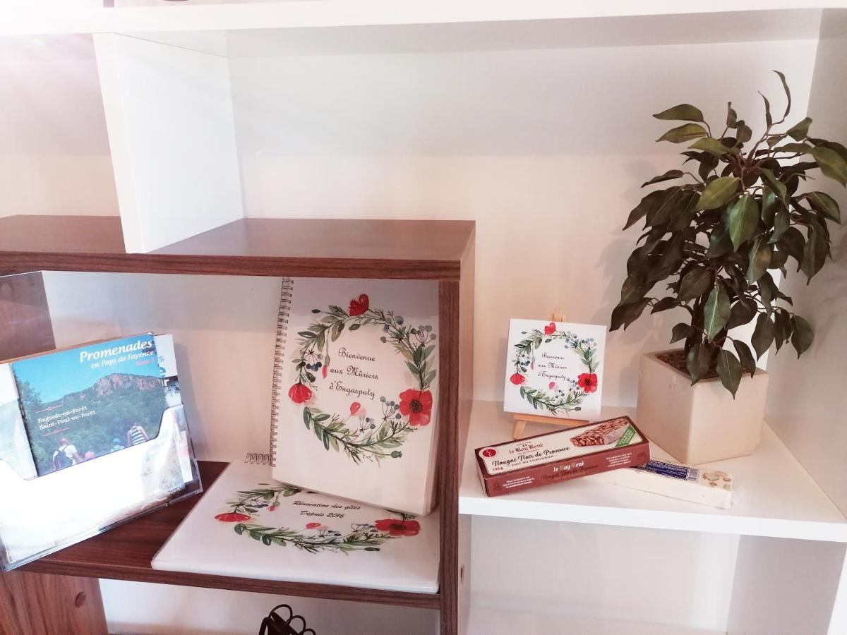 סייה Bastide Provencale Les Muriers D'Engaspaty מראה חיצוני תמונה