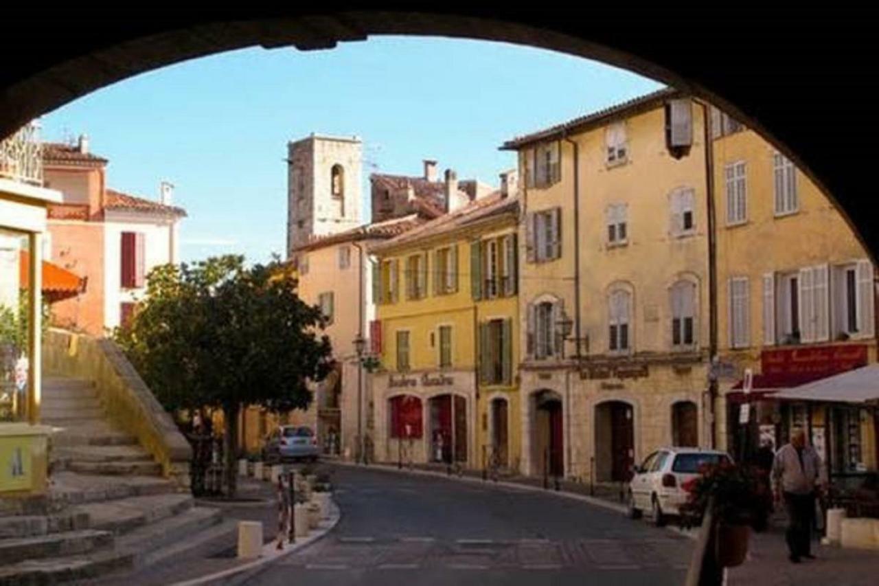 סייה Bastide Provencale Les Muriers D'Engaspaty מראה חיצוני תמונה